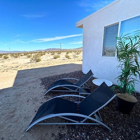 Serene Modern Home Backdoor With Great Wifi, Games, Movies, Patio Seating And Bbq Easy Access To North Joshua Tree National Park In 10 Minutes Twentynine Palms Kültér fotó