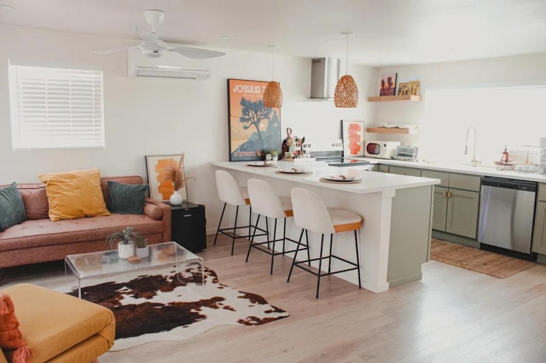Serene Modern Home Backdoor With Great Wifi, Games, Movies, Patio Seating And Bbq Easy Access To North Joshua Tree National Park In 10 Minutes Twentynine Palms Kültér fotó
